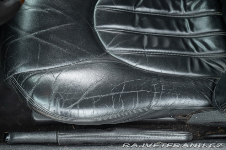 Jaguar XK8 SPIDER 2000