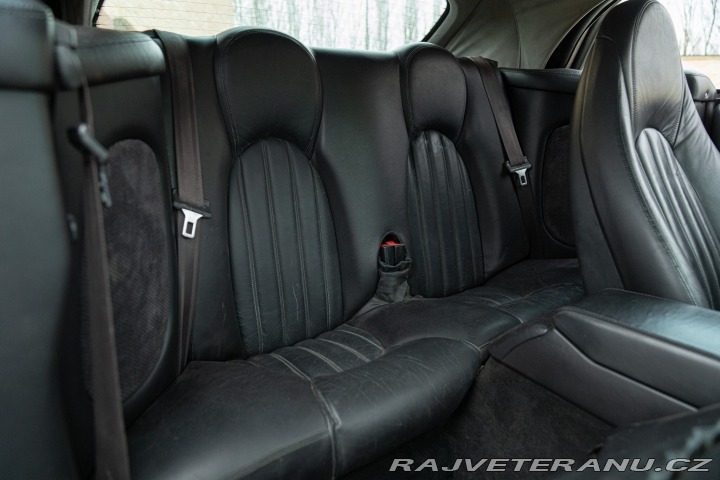 Jaguar XK8 SPIDER 2000