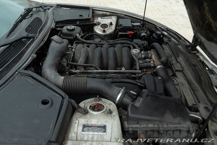 Jaguar XK8 SPIDER 2000