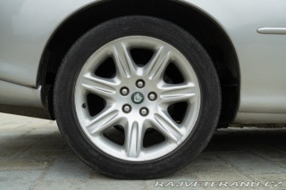 Jaguar XK8 SPIDER 2000