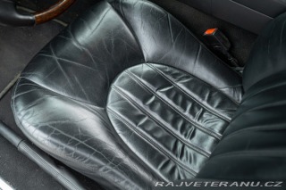 Jaguar XK8 SPIDER 2000