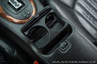 Jaguar XK8 SPIDER 2000