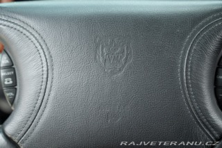 Jaguar XK8 SPIDER 2000