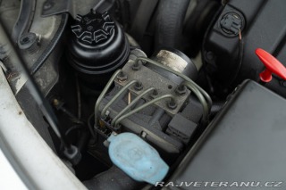 Jaguar XK8 SPIDER 2000