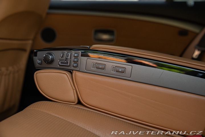 BMW 7 745 LI INDIVIDUAL 2001