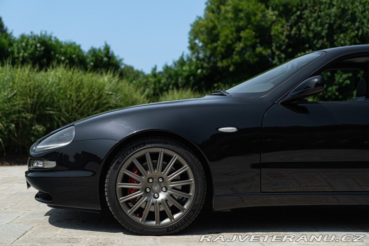 Maserati 3200 GT ASSETTO CORSA ITALIA 2001