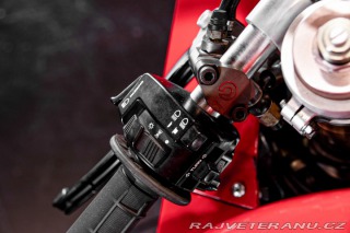 Honda VT VTR 1000 SP2 2002