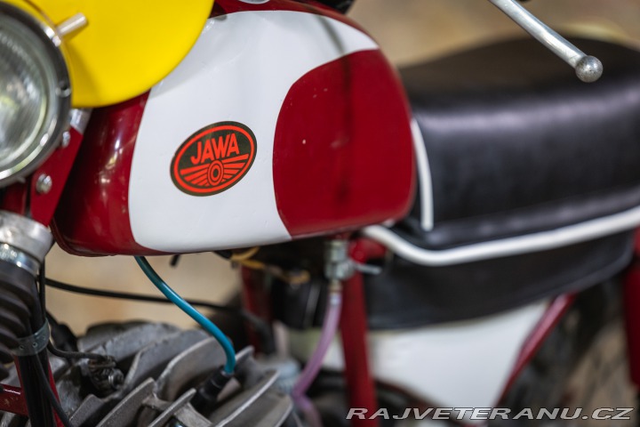 Jawa 250 652 SOUTĚŽNÍ TRUBKA 1974