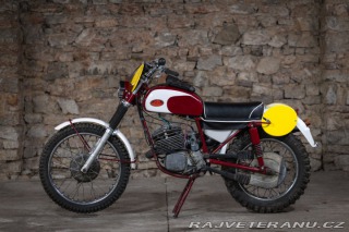 Jawa 250 652 SOUTĚŽNÍ TRUBKA 1974