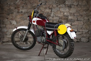 Jawa 250 652 SOUTĚŽNÍ TRUBKA 1974