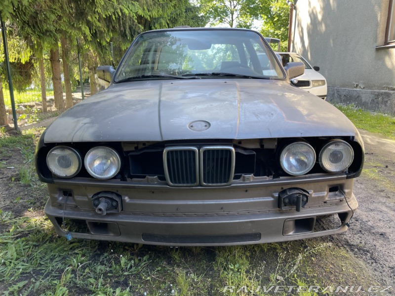 BMW 3 E30 coupe  318i