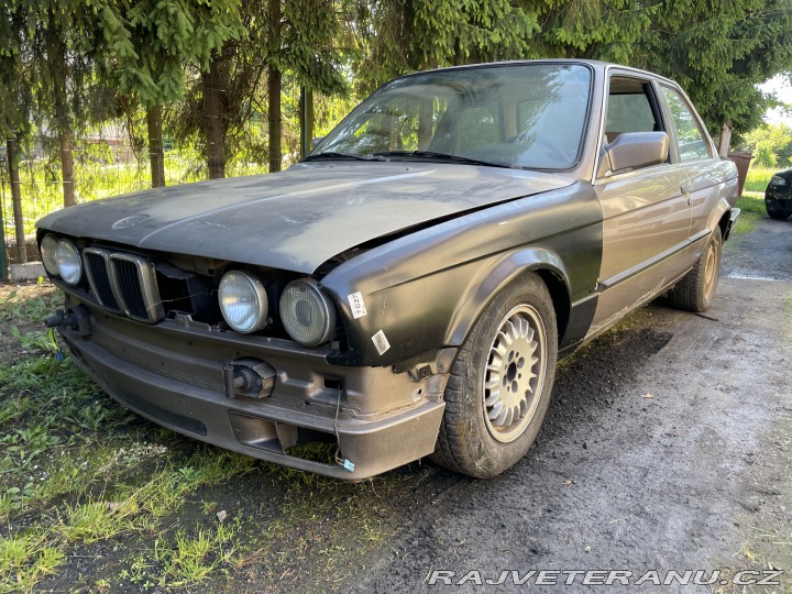 BMW 3 E30 coupe  318i 1988