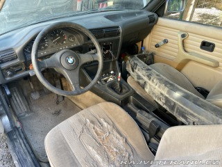 BMW 3 E30 coupe  318i 1988
