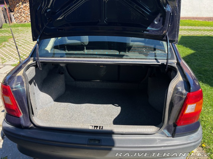 Opel Astra 1,7 D 1994