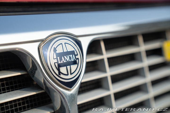 Lancia Thema 8.32 1989