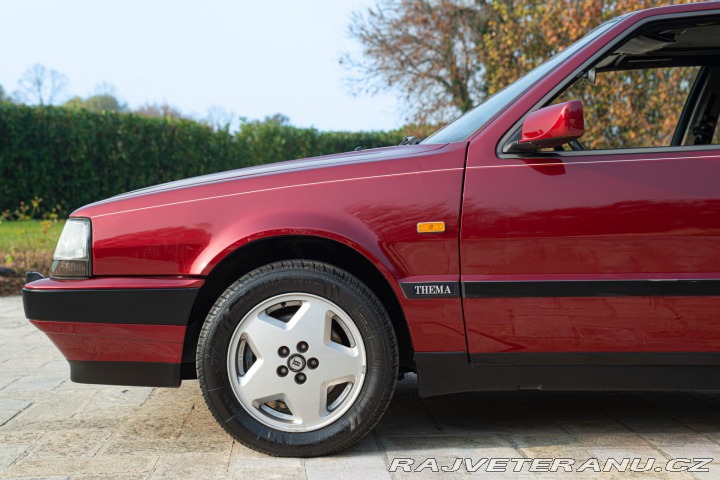 Lancia Thema 8.32 1989