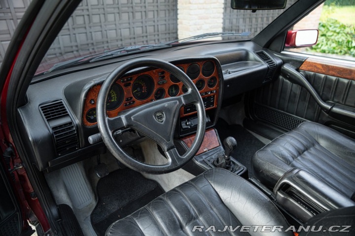 Lancia Thema 8.32 1989