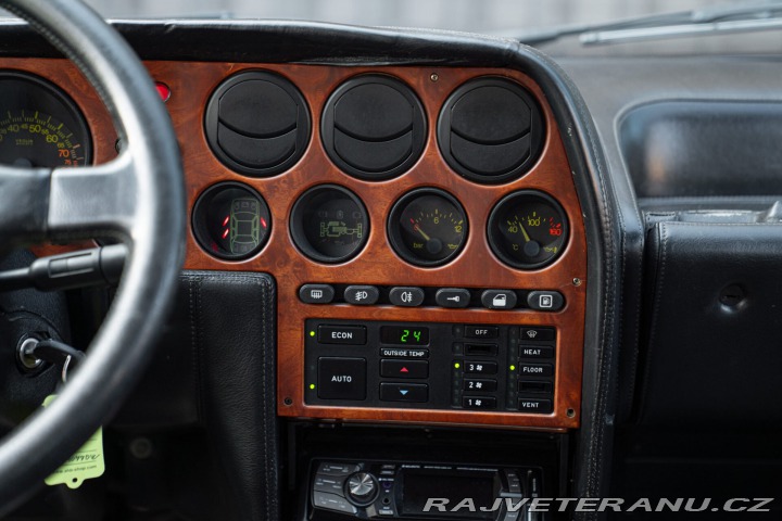 Lancia Thema 8.32 1989