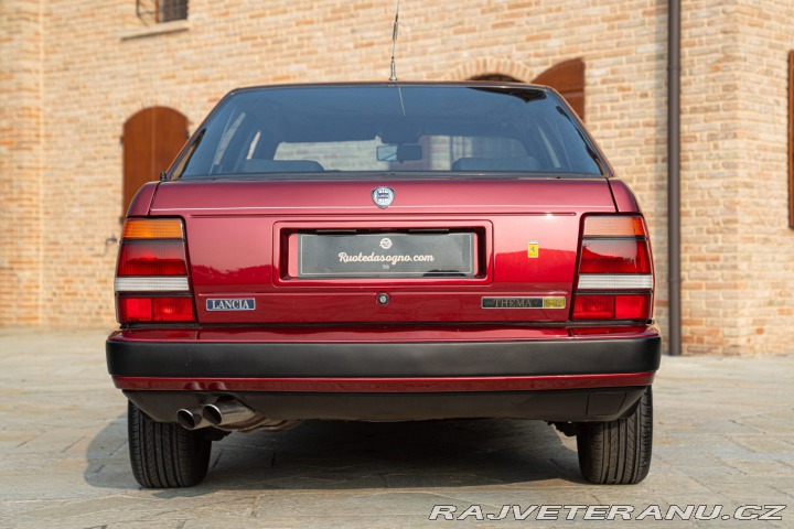 Lancia Thema 8.32 1989