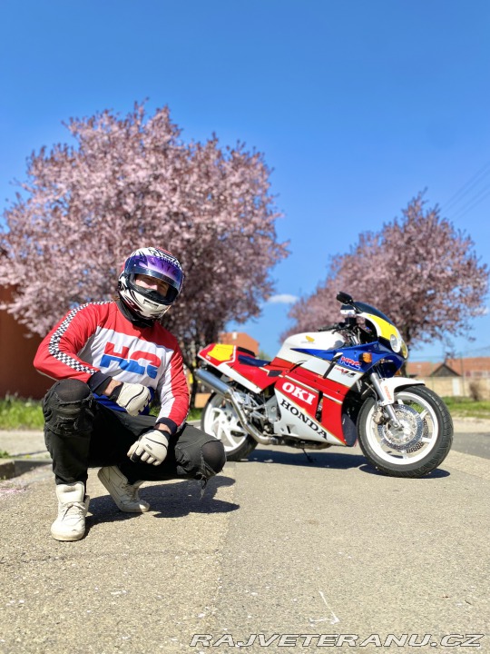 Honda VF VFR400R PRO ARM 1988