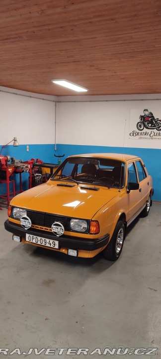 Škoda 105  1984