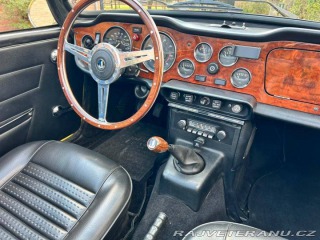 Triumph TR6 Mimosa Yellow 1974