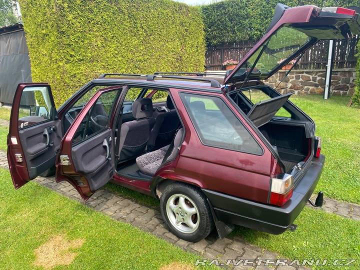 Škoda Forman Solitaire GLXi 1994