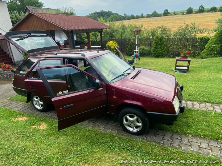 Škoda Forman Solitaire GLXi 1994