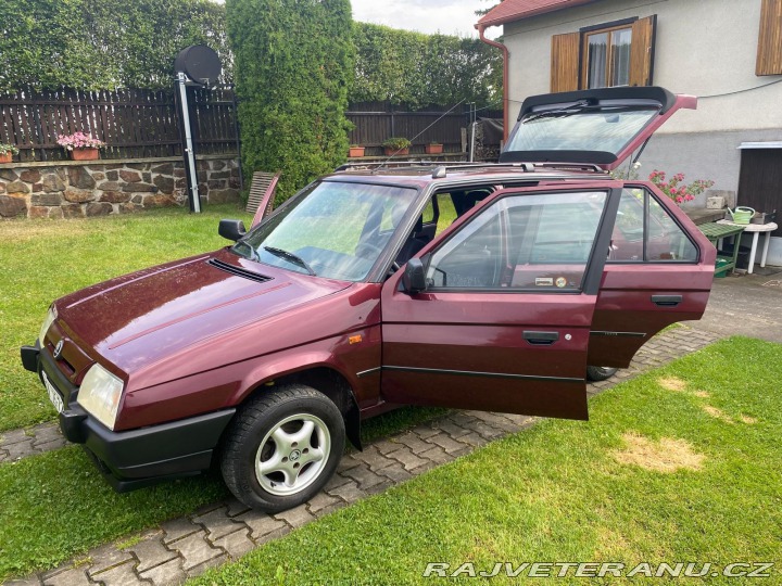 Škoda Forman Solitaire GLXi 1994