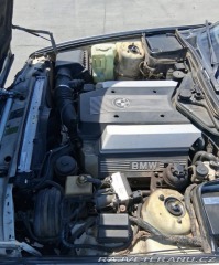 BMW 5 540i e34 MANUÁL ORIGINÁL 1995