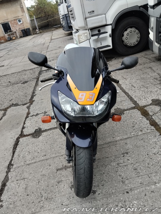 Honda CBR 900 RR firebleide 2000