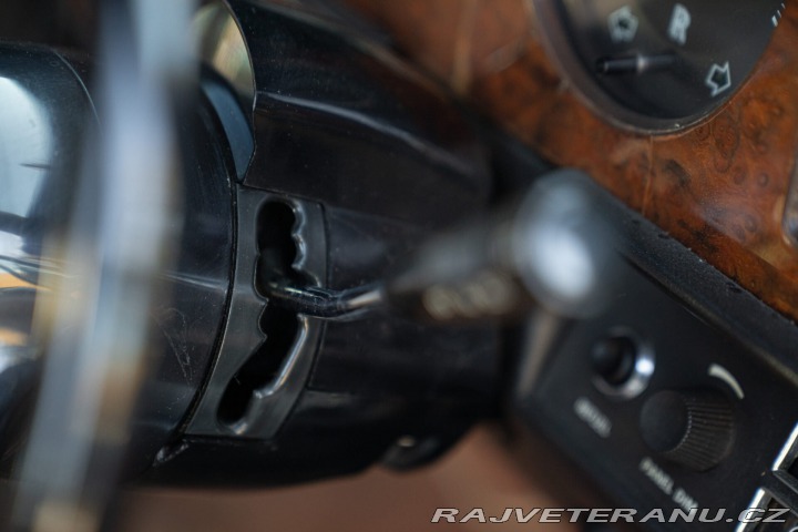 Bentley Ostatní modely EIGHT SALOON 1980