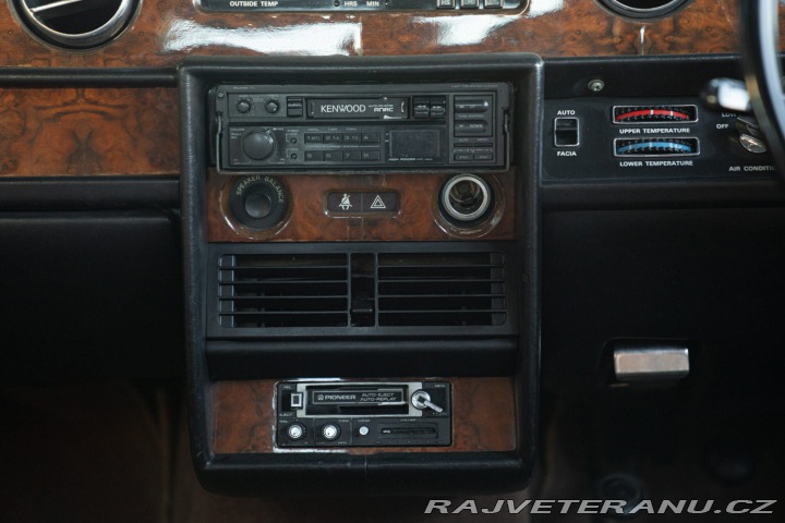 Bentley Ostatní modely EIGHT SALOON 1980