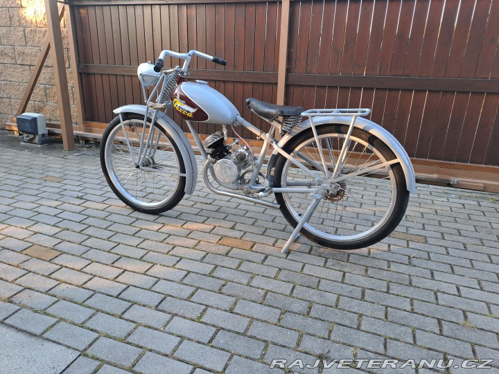 Ostatní značky Ostatní modely Eska Mofa a Eska Terra 1938