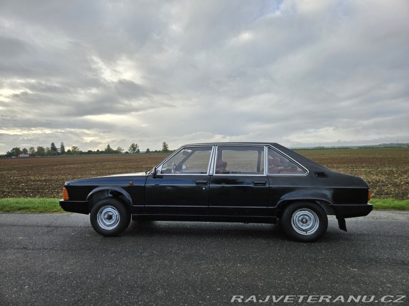 Tatra 613 Karburátor