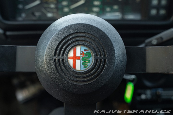 Alfa Romeo Alfetta 2.0 1983