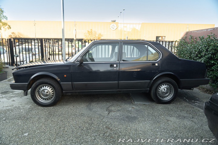 Alfa Romeo Alfetta QUADRIFOGLIO 2.0 1983