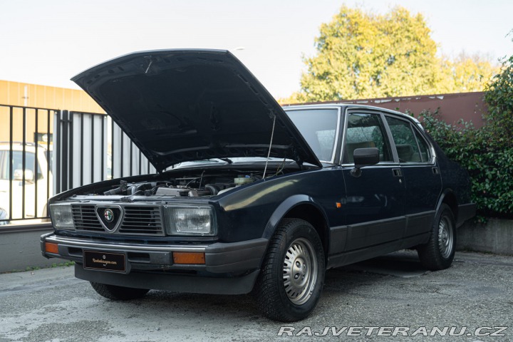 Alfa Romeo Alfetta 2.0 1983