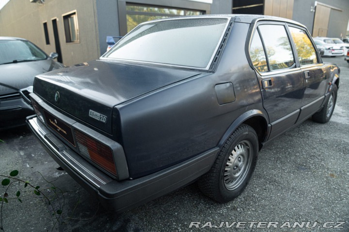 Alfa Romeo Alfetta QUADRIFOGLIO 2.0 1983