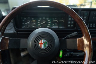 Alfa Romeo Alfetta QUADRIFOGLIO 2.0 1983