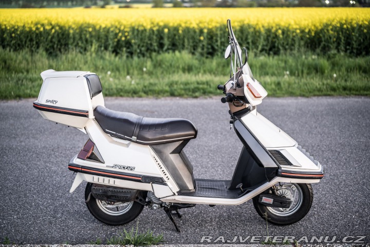 Honda Ostatní modely Spacy (Elite) mrkačka 1986