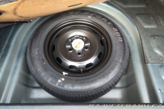 Toyota Carina KLIMA-BEZ KOROZE-SERVIS 1995