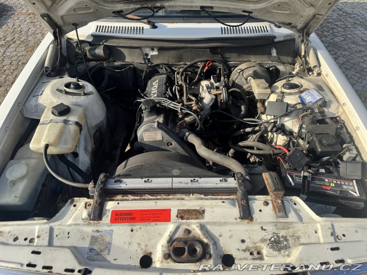 Volvo 240 245 2.3 1989