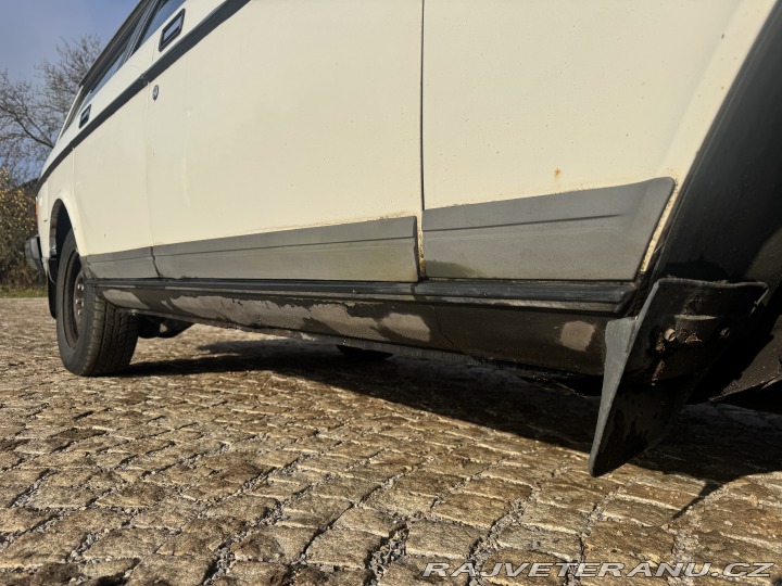 Volvo 240 245 2.3 1989