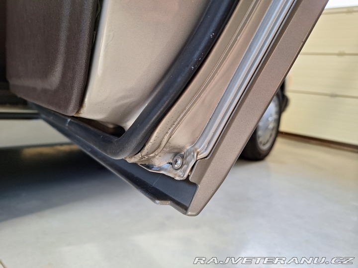 Mercedes-Benz 190 1989