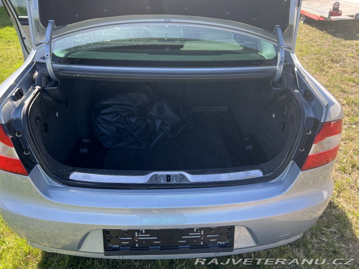 Škoda Superb 3,6 V6 DSG 4x4 2009