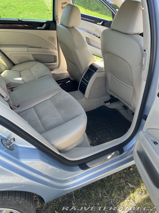 Škoda Superb 3,6 V6 DSG 4x4 2009