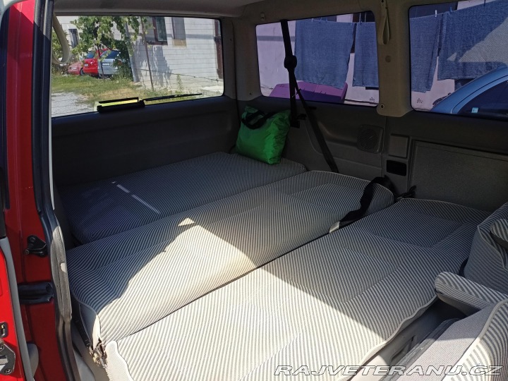 Volkswagen T4 CARAVELLE Multivan 1998