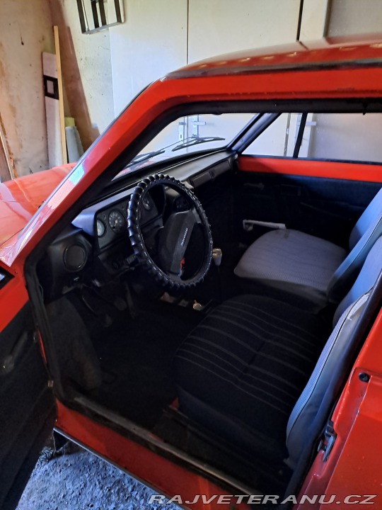 Škoda 105 105 L 1985