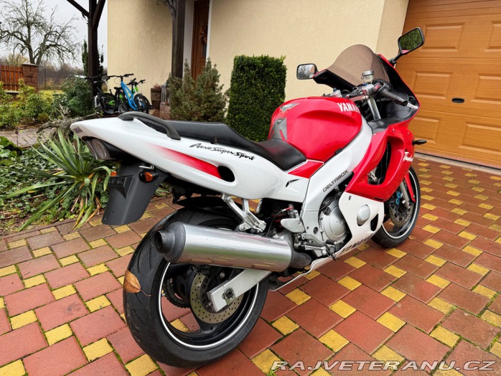 Yamaha Ostatní modely YZF 600 Thundercat 1997